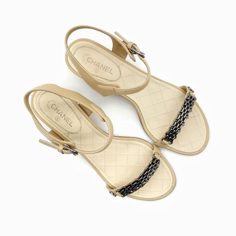 CHANEL Beige Chain Ankle Strap Heels Size 38 Interlocking Pearl CC Logo Sandals - Picture 3 of 13
